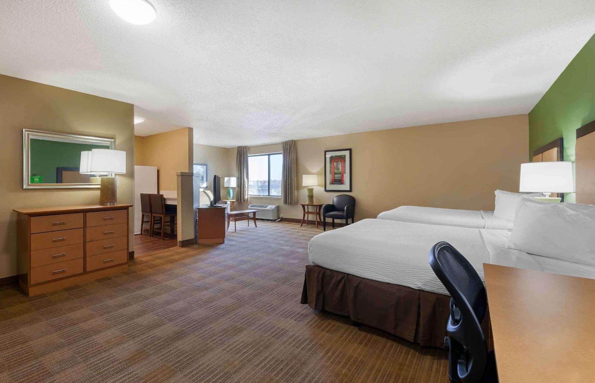 Extended Stay America Select Suites - Madison - Old Sauk Rd מראה חיצוני תמונה