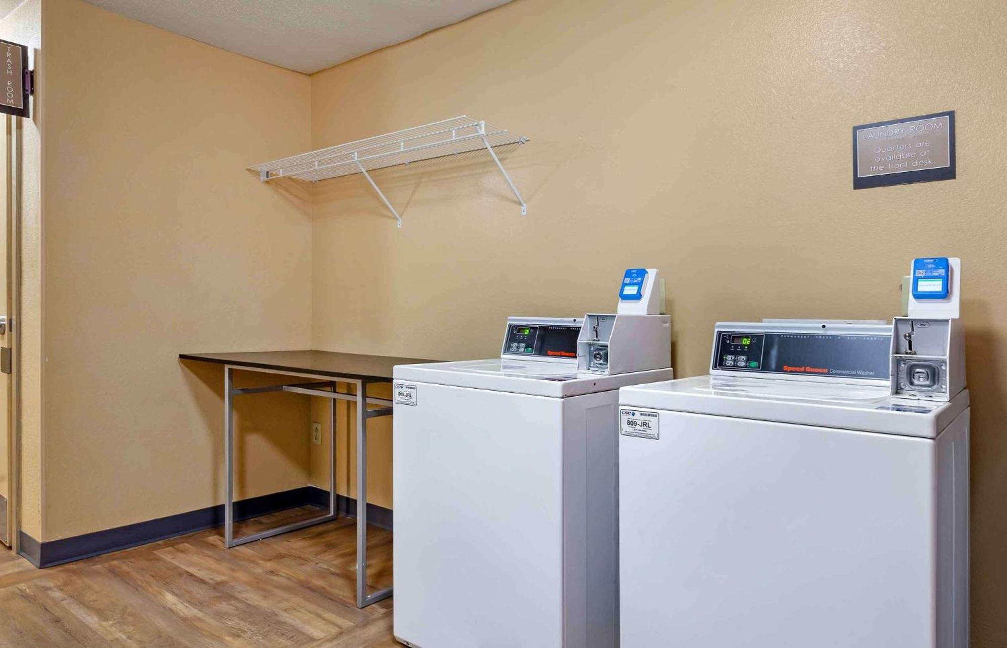 Extended Stay America Select Suites - Madison - Old Sauk Rd מראה חיצוני תמונה