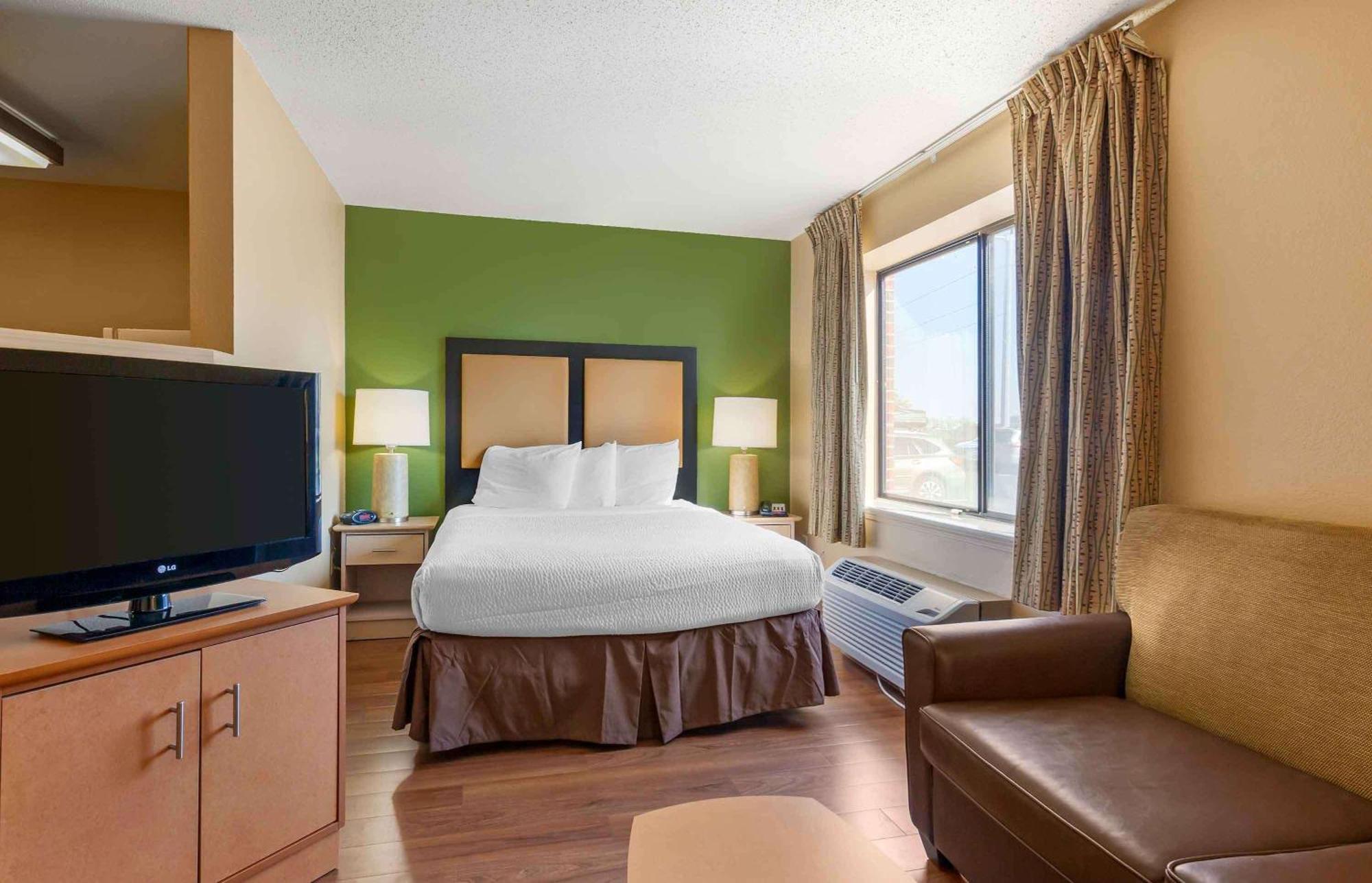 Extended Stay America Select Suites - Madison - Old Sauk Rd מראה חיצוני תמונה